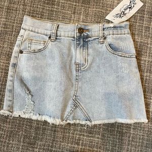 So Nikki jean skirt. NWT
